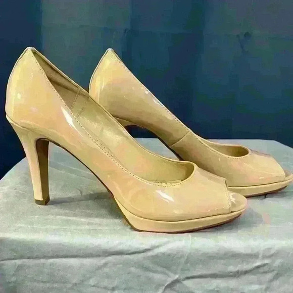 Adrienne Vittadini Gervin-1 Nude SlipOn Heels - Picture 3 of 6